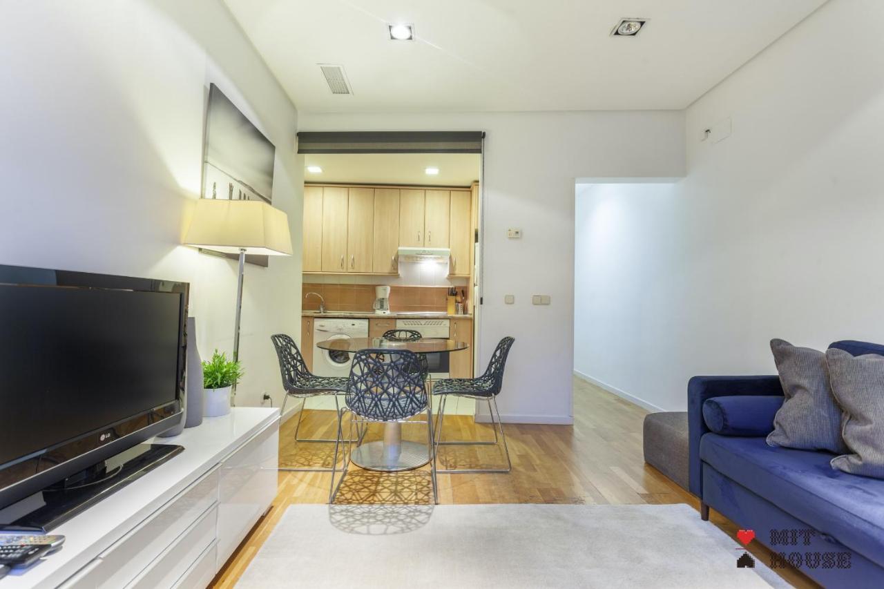 Apartament Mit House Puerta Del Sol III En Madryt Zewnętrze zdjęcie
